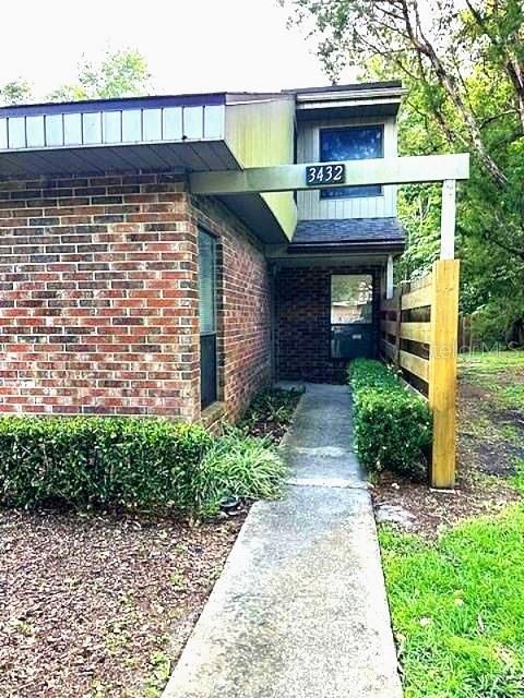 2/2 END UNIT IN TIMBERWAY