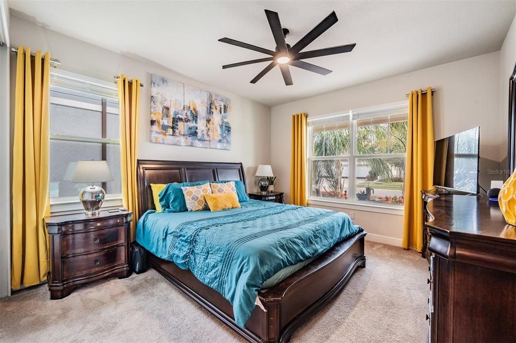 待售: $815,000 (5 贝兹, 4 浴室, 4553 平方英尺)