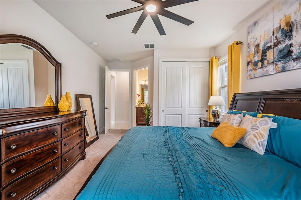 待售: $815,000 (5 贝兹, 4 浴室, 4553 平方英尺)