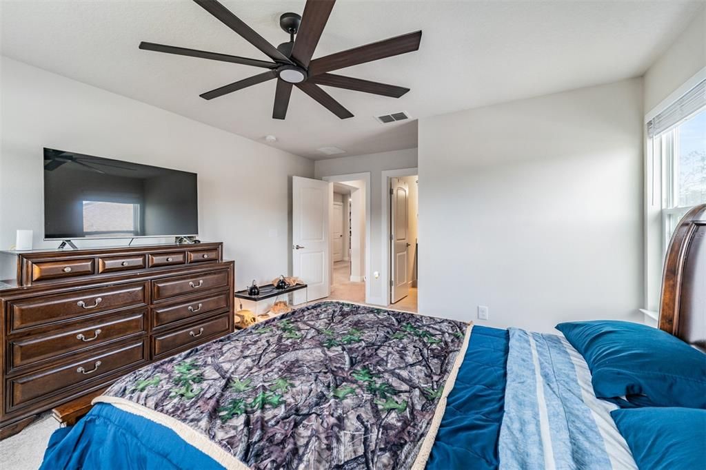 待售: $815,000 (5 贝兹, 4 浴室, 4553 平方英尺)