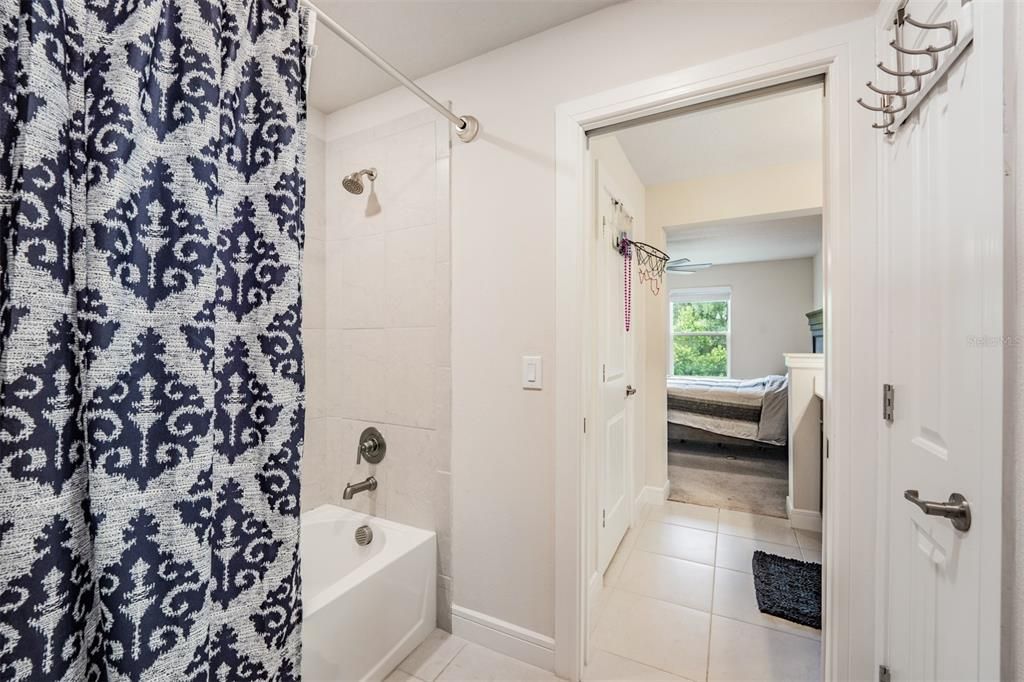 待售: $815,000 (5 贝兹, 4 浴室, 4553 平方英尺)