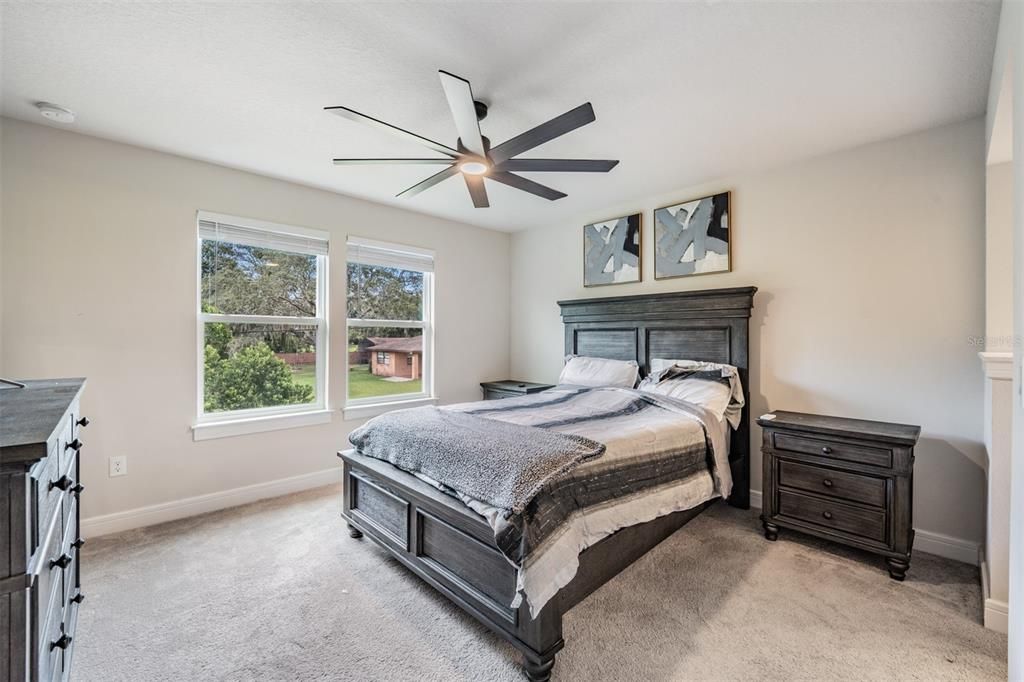 待售: $815,000 (5 贝兹, 4 浴室, 4553 平方英尺)