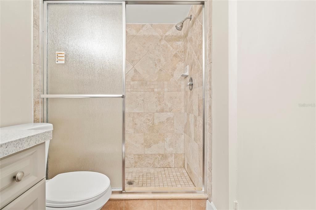 For Sale: $139,000 (2 beds, 2 baths, 1068 Square Feet)