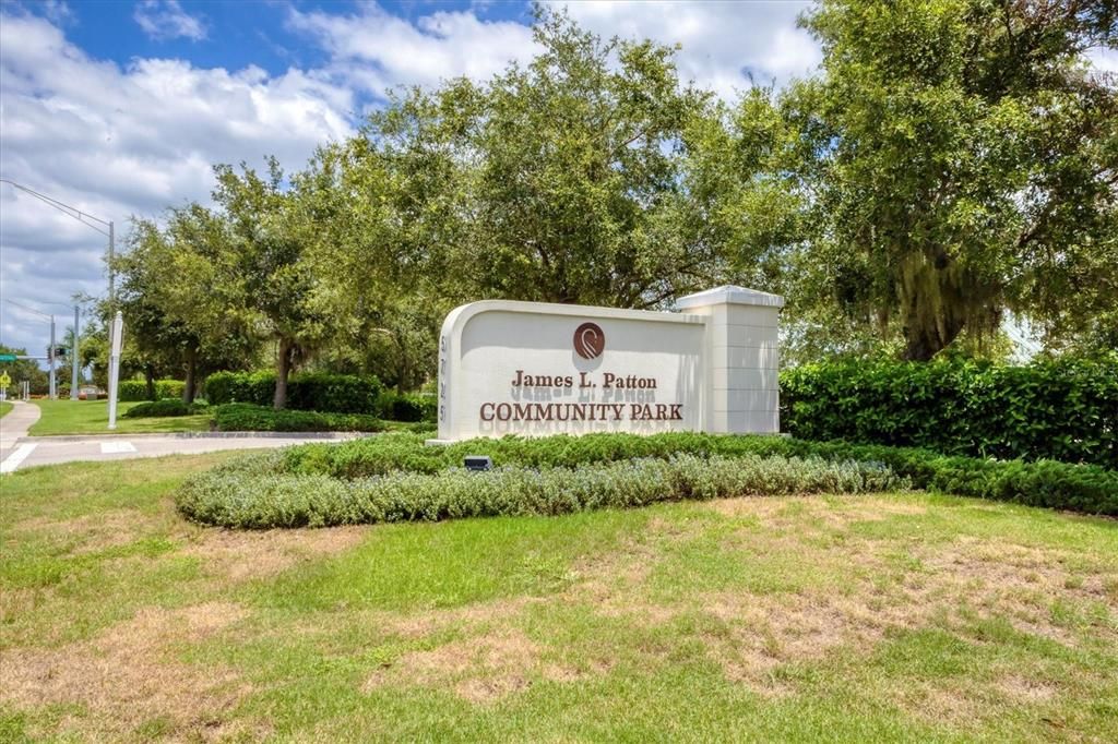 Active With Contract: $899,900 (6 beds, 4 baths, 3832 Square Feet)