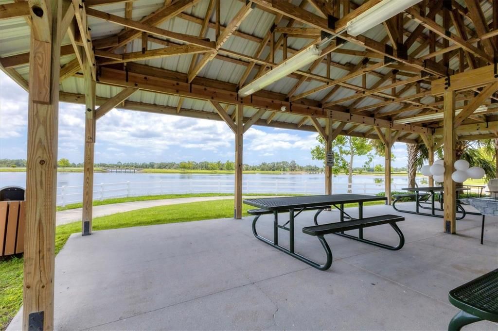 Active With Contract: $899,900 (6 beds, 4 baths, 3832 Square Feet)