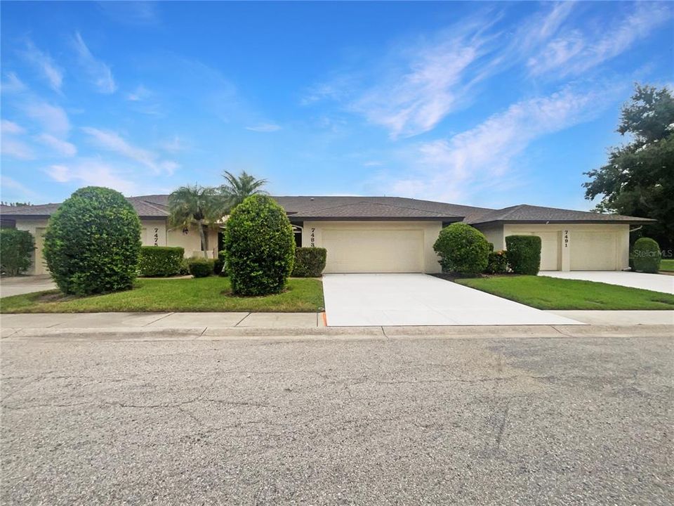 Active With Contract: $253,000 (2 beds, 2 baths, 1505 Square Feet)