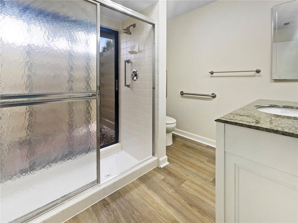 Active With Contract: $253,000 (2 beds, 2 baths, 1505 Square Feet)