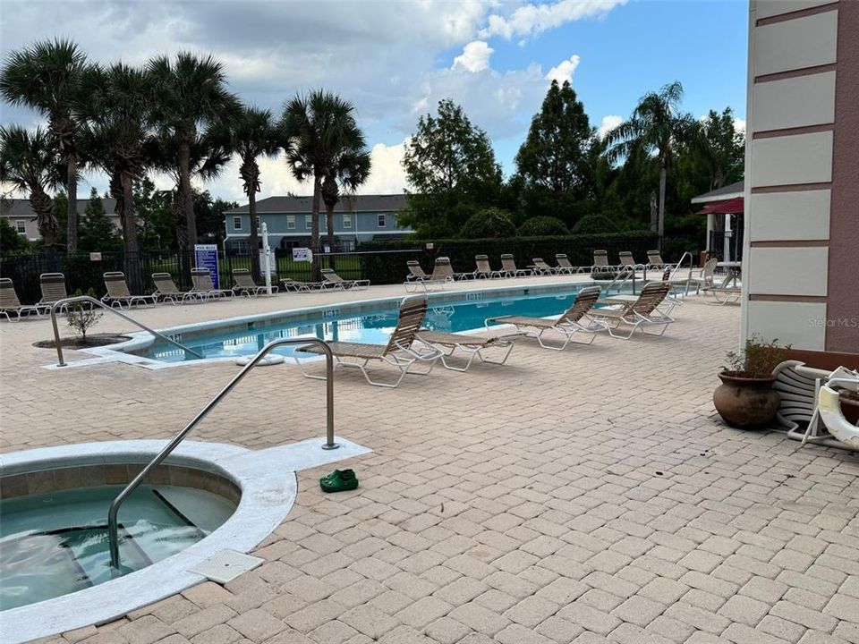 Active With Contract: $227,000 (4 beds, 2 baths, 1400 Square Feet)