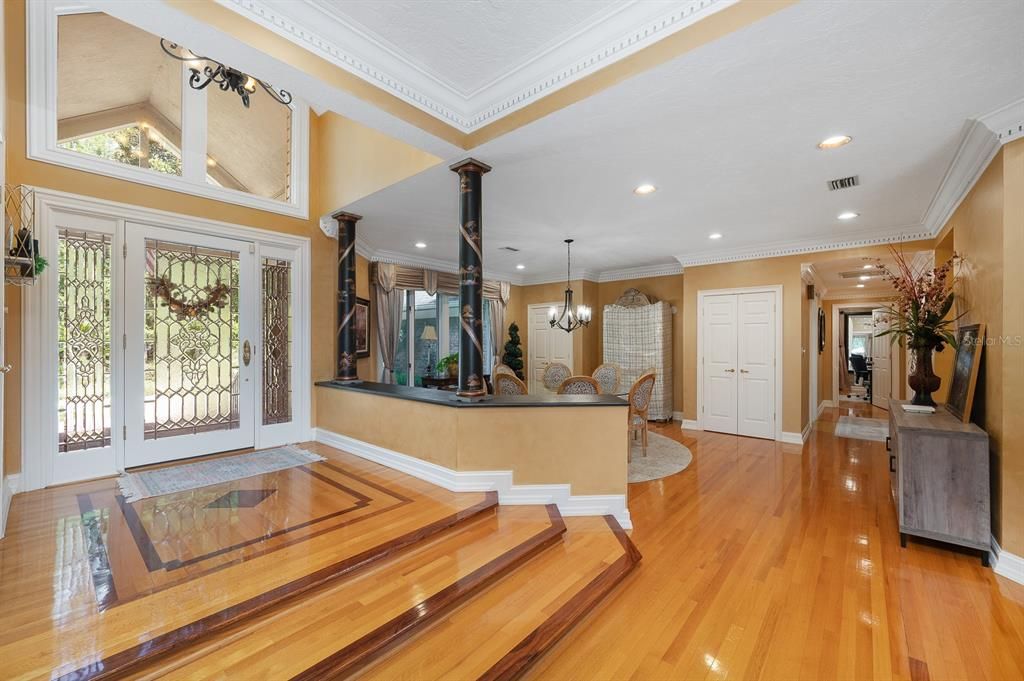 For Sale: $875,000 (3 beds, 2 baths, 3863 Square Feet)