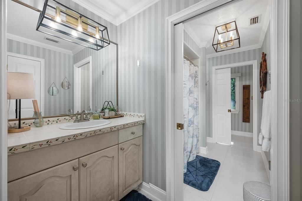 For Sale: $875,000 (3 beds, 2 baths, 3863 Square Feet)