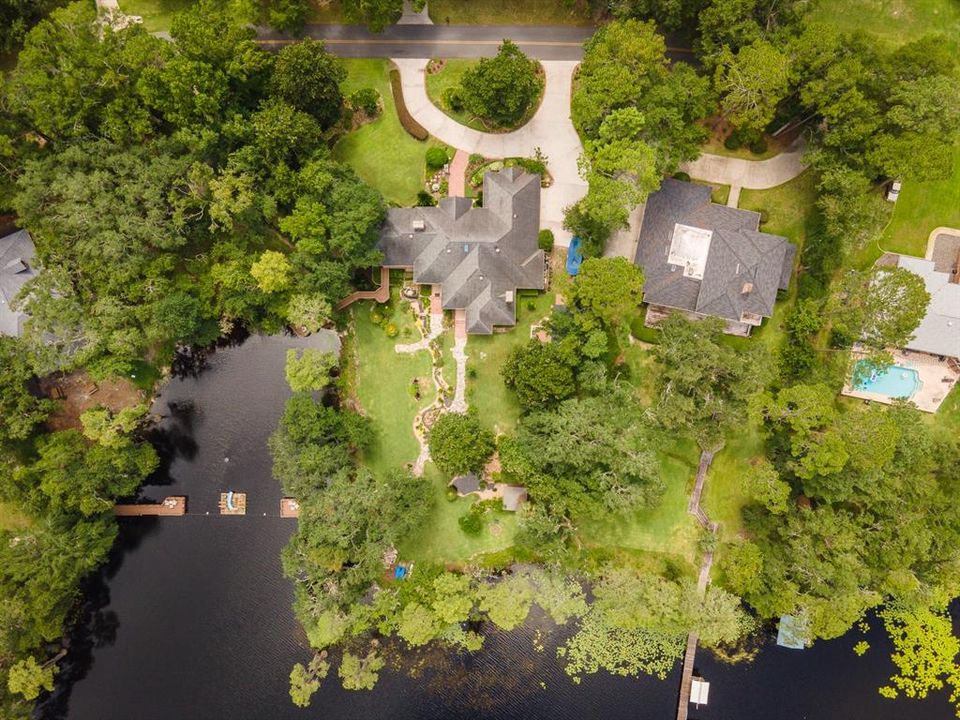 For Sale: $875,000 (3 beds, 2 baths, 3863 Square Feet)