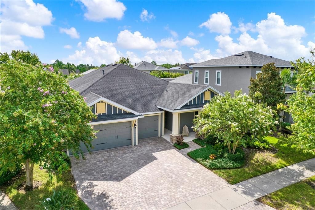 For Sale: $555,000 (4 beds, 3 baths, 2921 Square Feet)