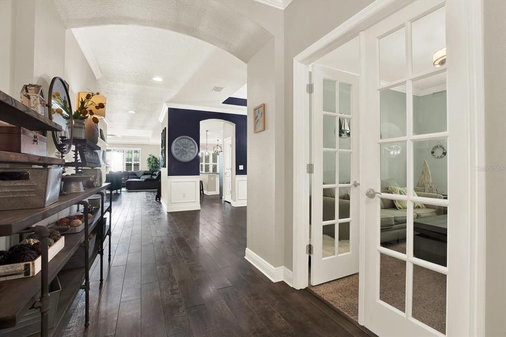 For Sale: $555,000 (4 beds, 3 baths, 2921 Square Feet)