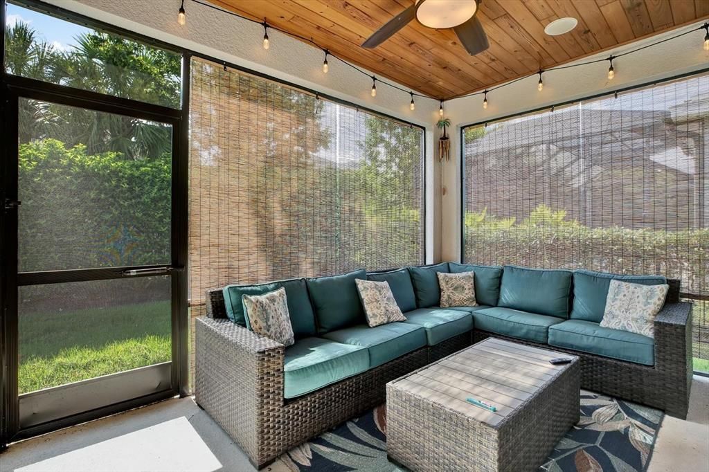 For Sale: $555,000 (4 beds, 3 baths, 2921 Square Feet)