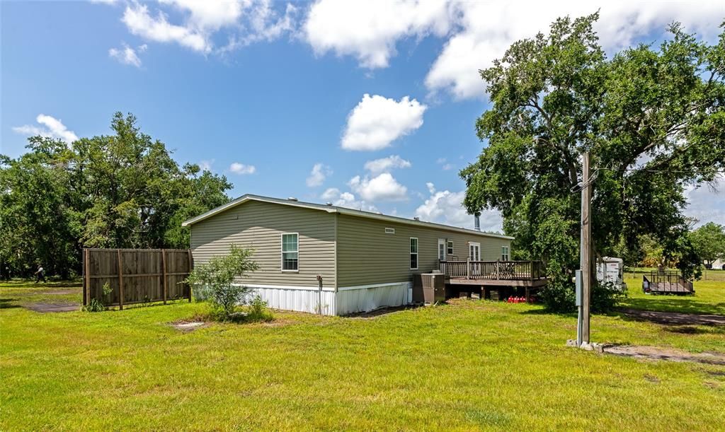 待售: $544,000 (4 贝兹, 2 浴室, 2280 平方英尺)