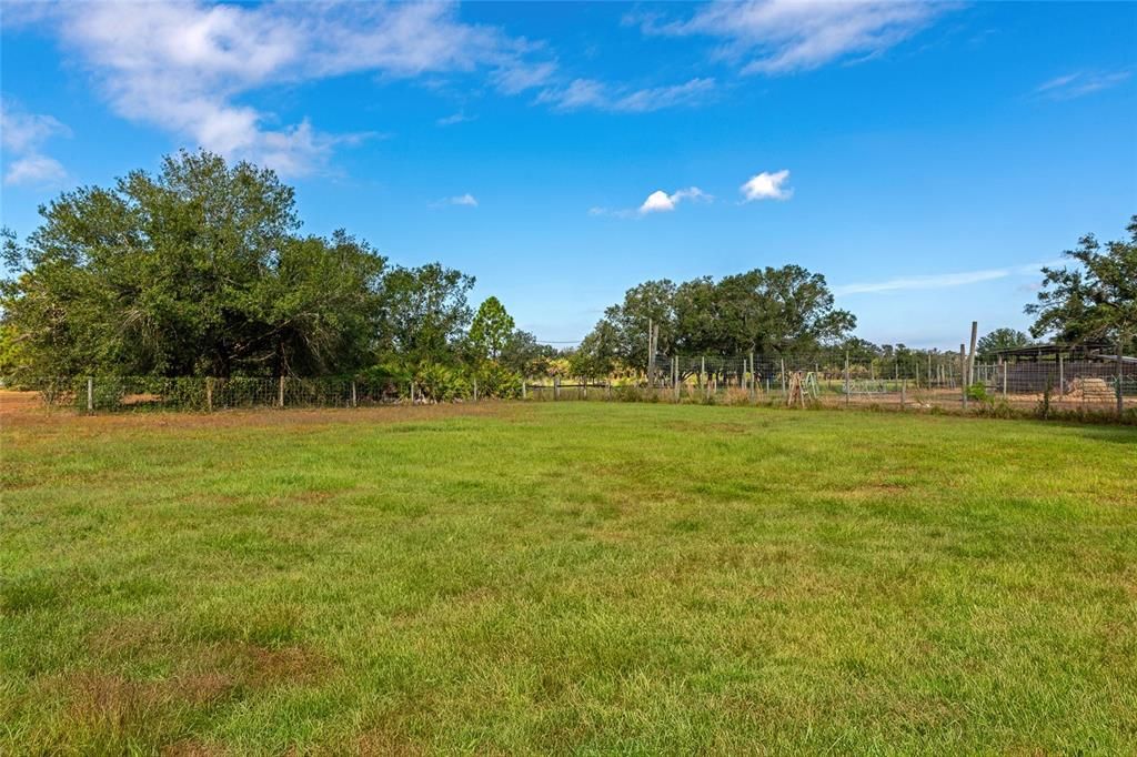 待售: $544,000 (4 贝兹, 2 浴室, 2280 平方英尺)