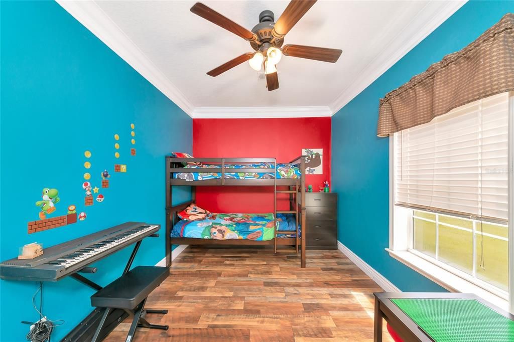 待售: $544,000 (4 贝兹, 2 浴室, 2280 平方英尺)