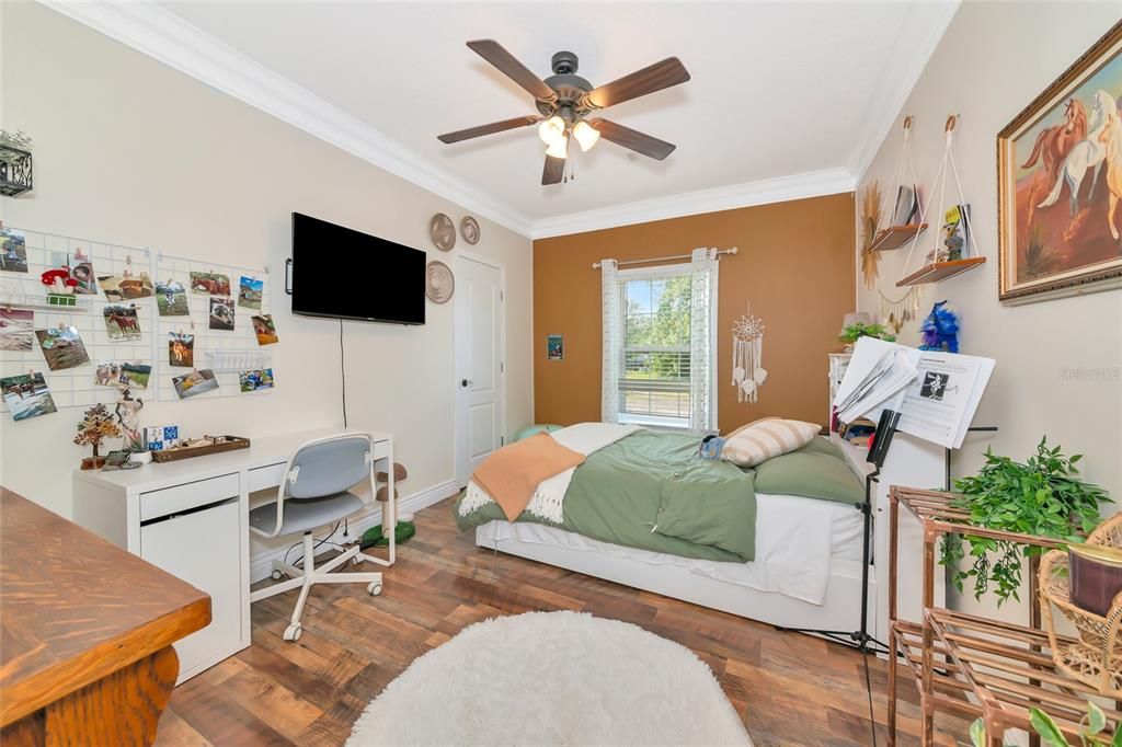 待售: $544,000 (4 贝兹, 2 浴室, 2280 平方英尺)