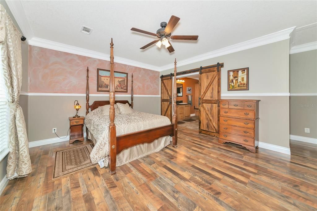 待售: $544,000 (4 贝兹, 2 浴室, 2280 平方英尺)