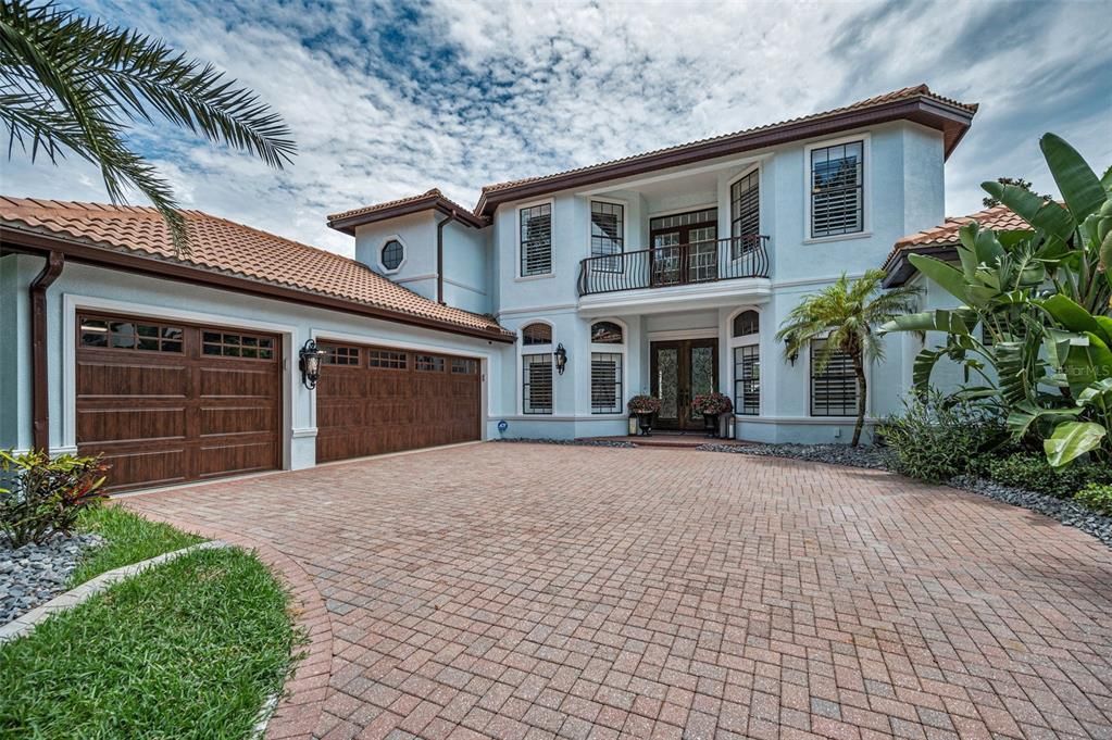 Active With Contract: $1,295,000 (4 beds, 4 baths, 3626 Square Feet)