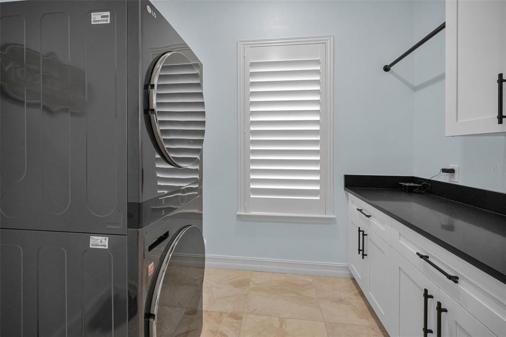 Active With Contract: $1,295,000 (4 beds, 4 baths, 3626 Square Feet)