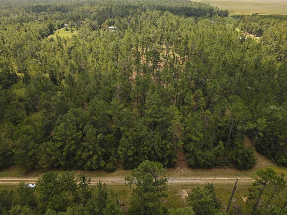 На продажу: $32,800 (2.93 acres)