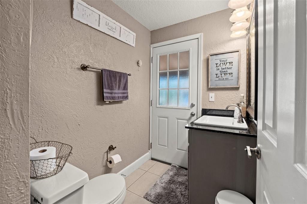 For Sale: $1,425,000 (4 beds, 4 baths, 4328 Square Feet)