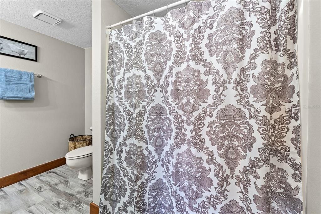 For Sale: $1,425,000 (4 beds, 4 baths, 4328 Square Feet)