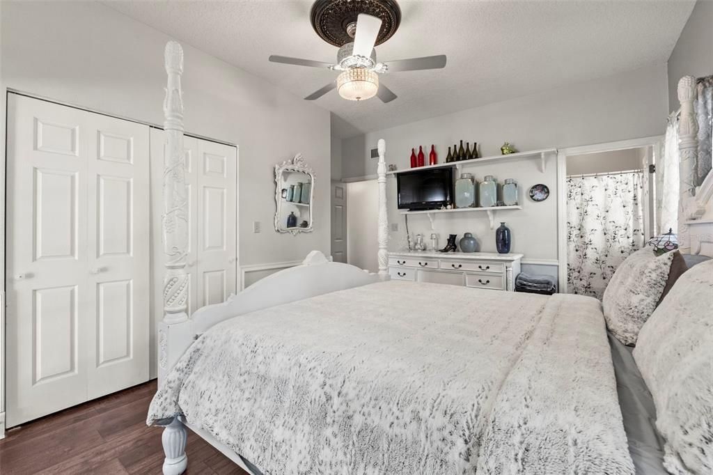 For Sale: $1,425,000 (4 beds, 4 baths, 4328 Square Feet)