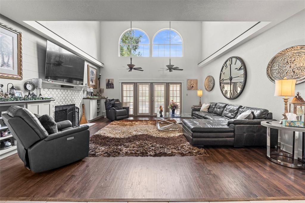 For Sale: $1,425,000 (4 beds, 4 baths, 4328 Square Feet)