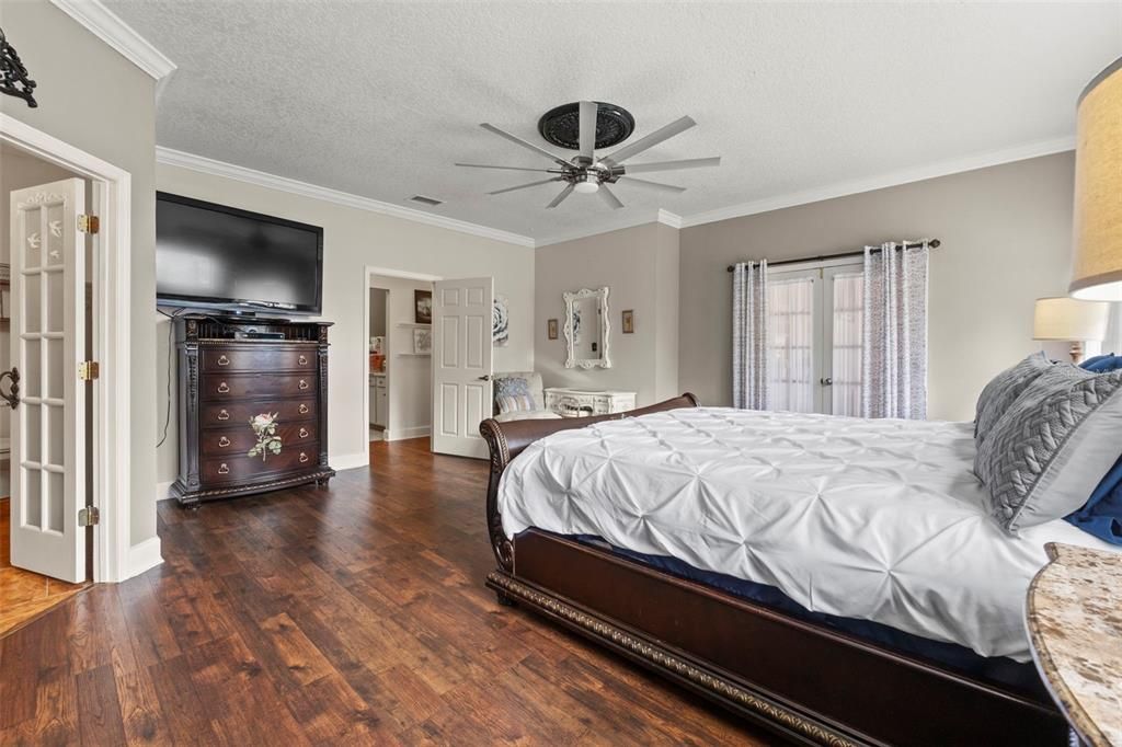 For Sale: $1,425,000 (4 beds, 4 baths, 4328 Square Feet)