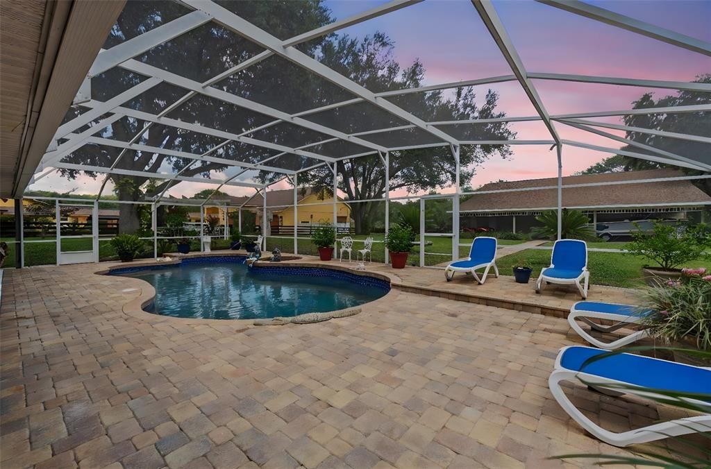 For Sale: $1,425,000 (4 beds, 4 baths, 4328 Square Feet)