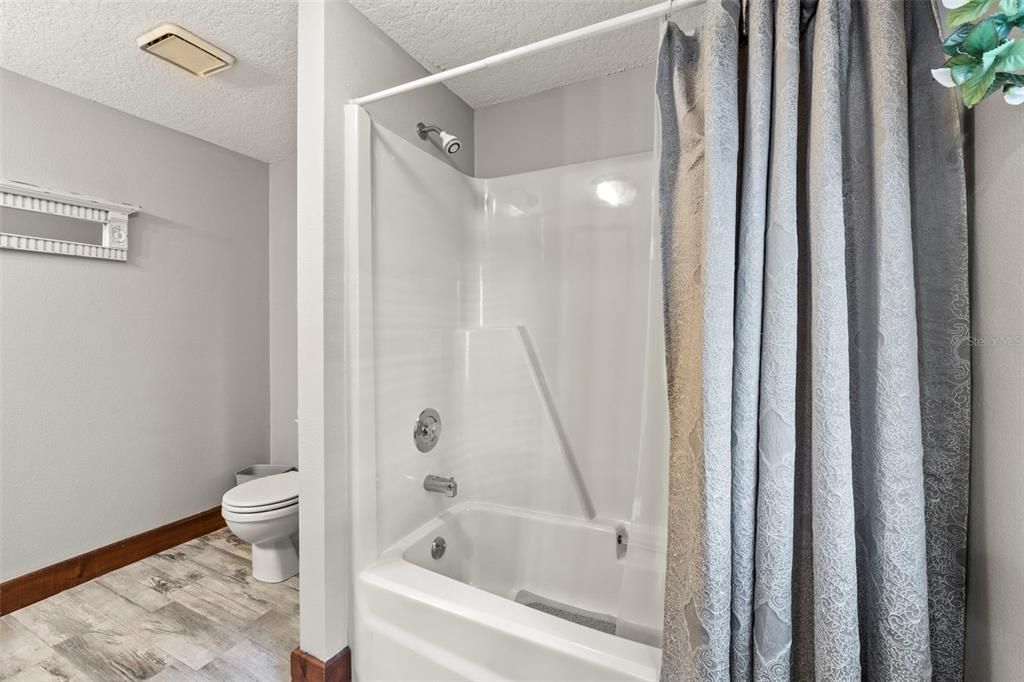 For Sale: $1,425,000 (4 beds, 4 baths, 4328 Square Feet)