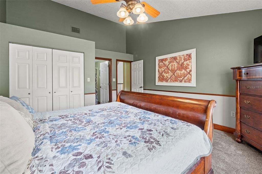 For Sale: $1,425,000 (4 beds, 4 baths, 4328 Square Feet)