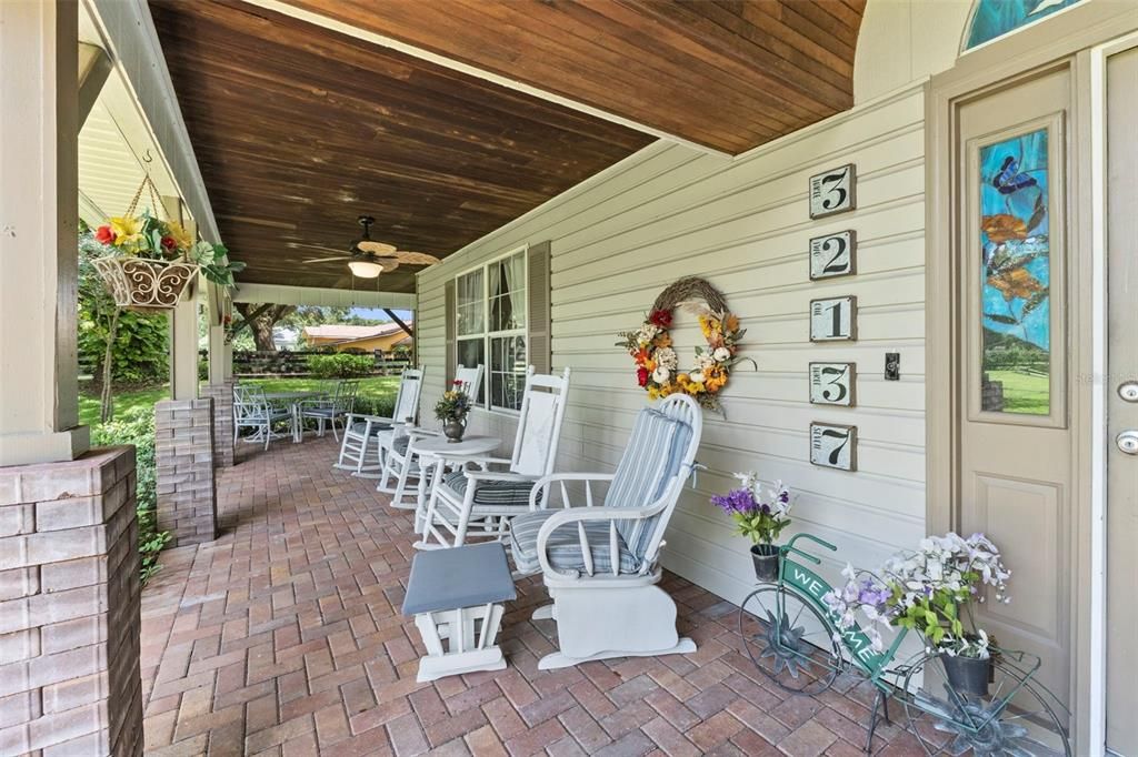 For Sale: $1,425,000 (4 beds, 4 baths, 4328 Square Feet)