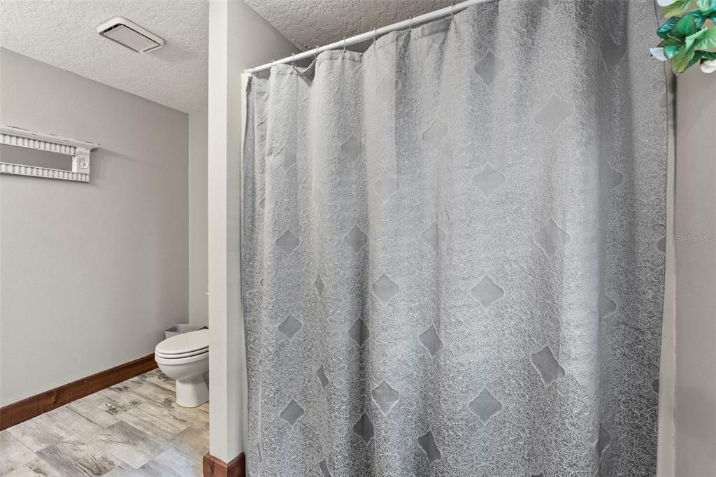 For Sale: $1,425,000 (4 beds, 4 baths, 4328 Square Feet)