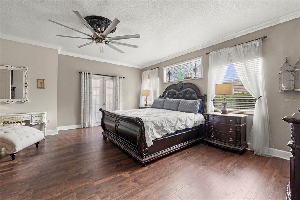 For Sale: $1,425,000 (4 beds, 4 baths, 4328 Square Feet)