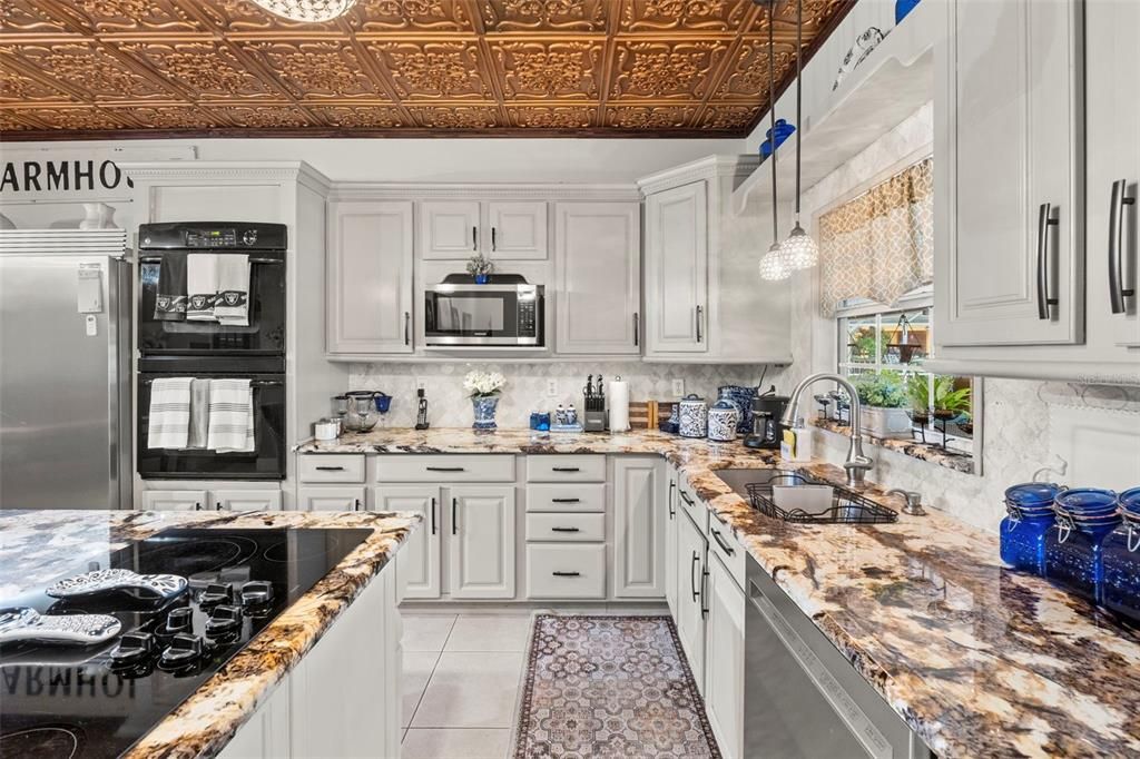 For Sale: $1,425,000 (4 beds, 4 baths, 4328 Square Feet)