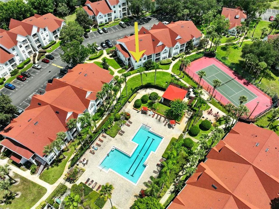 Под контрактом: $218,000 (2 спален, 2 ванн, 971 Квадратных фут)