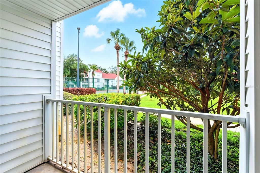 Под контрактом: $218,000 (2 спален, 2 ванн, 971 Квадратных фут)