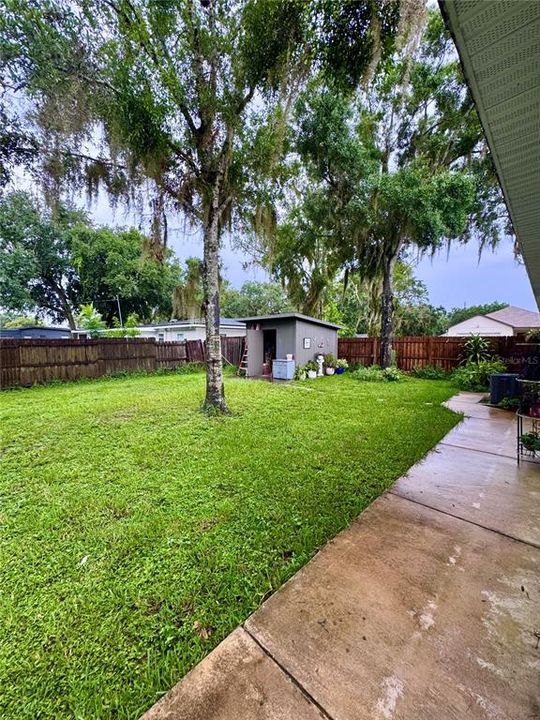 На продажу: $585,000 (6 спален, 3 ванн, 2902 Квадратных фут)