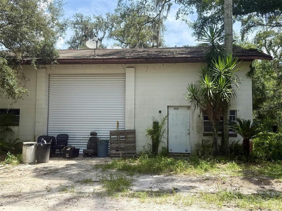 待售: $599,900 (20.86 acres)