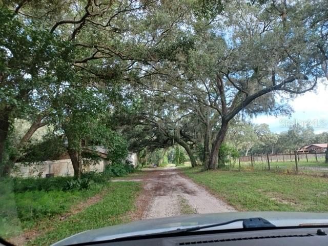 待售: $599,900 (20.86 acres)