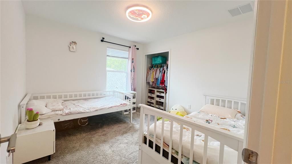 For Sale: $634,900 (5 beds, 4 baths, 3454 Square Feet)