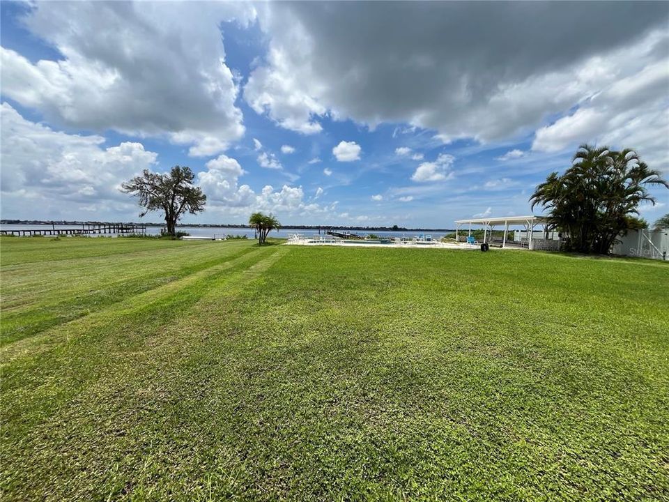 En Venta: $1,200,000 (3 camas, 4 baños, 3910 Pies cuadrados)