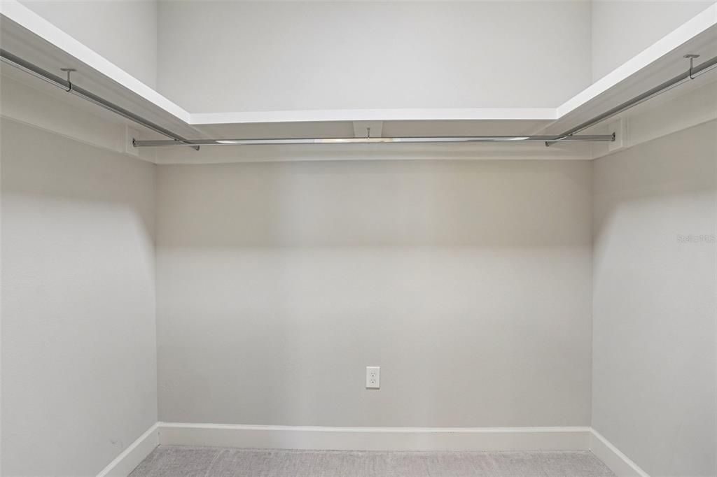 На продажу: $590,000 (3 спален, 3 ванн, 1937 Квадратных фут)