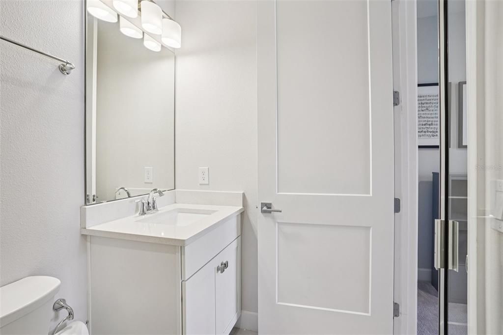 На продажу: $590,000 (3 спален, 3 ванн, 1937 Квадратных фут)