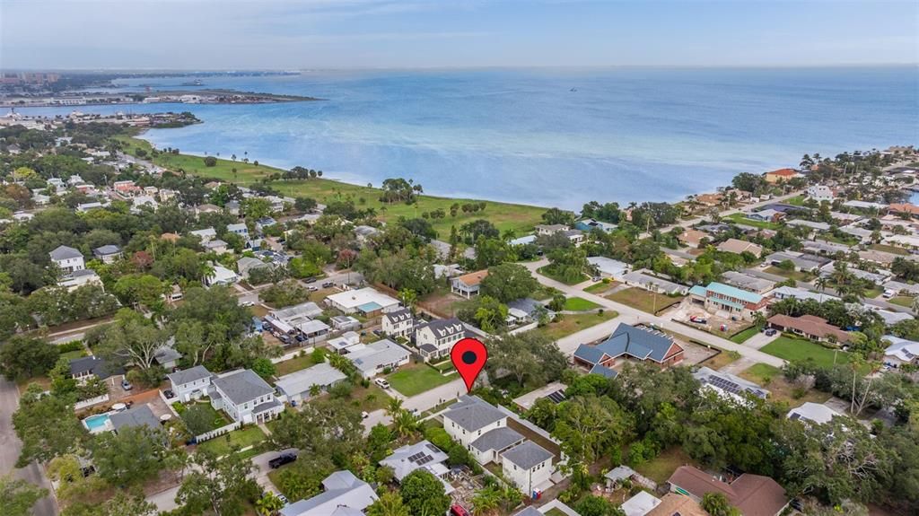 待售: $1,795,000 (6 贝兹, 4 浴室, 3589 平方英尺)