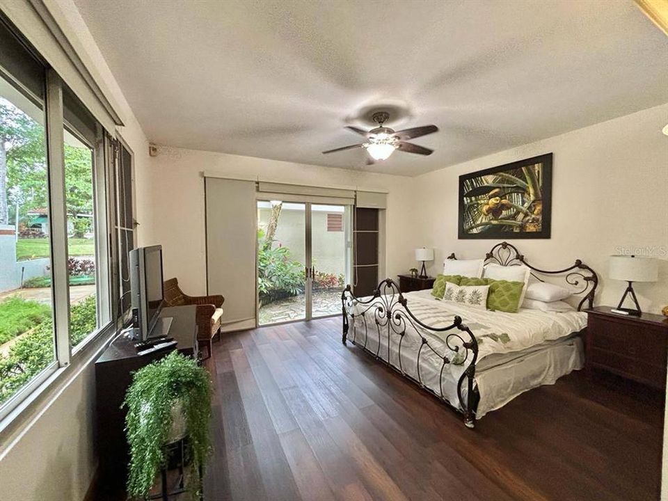 For Rent: $14,000 (3 beds, 3 baths, 3086 Square Feet)