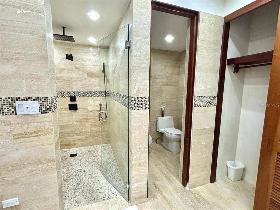 For Rent: $14,000 (3 beds, 3 baths, 3086 Square Feet)